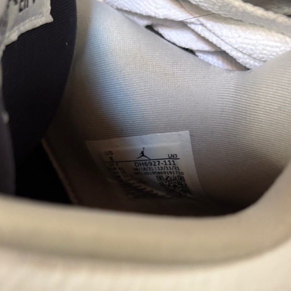 Jordan White and Black Men’s Sneakers - Picture 8 of 9